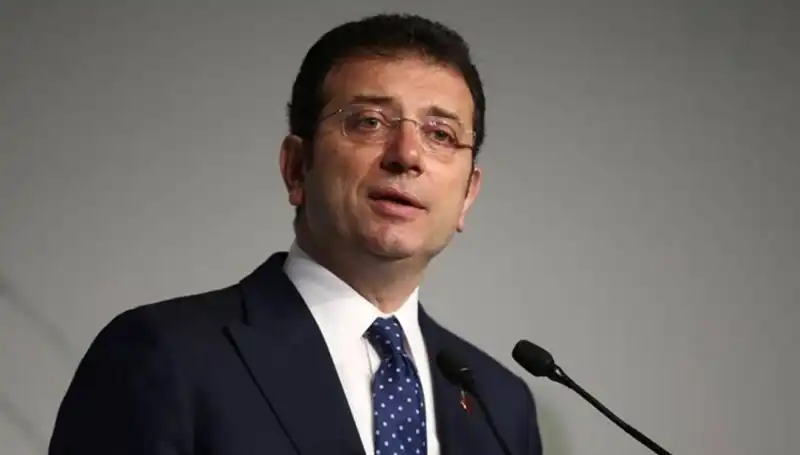 Ekrem İmamoğlu’nun Diploma Davası: İlk Duruşmada Neler Yaşandı?