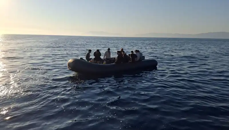 Ayvacık'ta 39 Düzensiz Göçmen Operasyonu Başarıyla Gerçekleştirildi