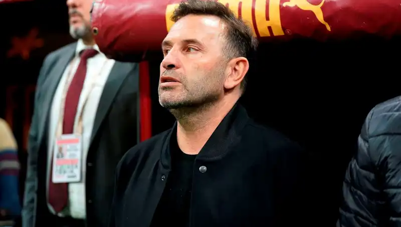 Galatasaray'da Okan Buruk'tan Şaşırtan Tek Değişiklik: Takımda Neler Oluyor?