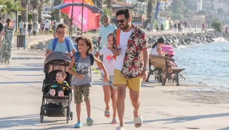 "Ne Olacak Halim" Filmi: Oyuncuları ve Konusu Hakkında Her Şey