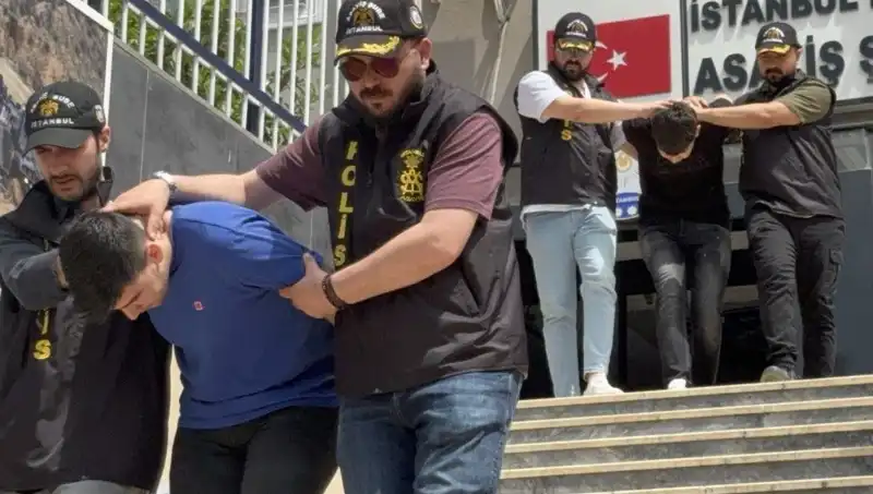 Üsküdar'da Silahlı Saldırı: Olayın Ardından 3 Şüpheli Tutuklandı