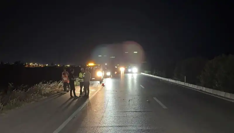 Adana'da Korkutan Üç Araçlı Zincirleme Trafik Kazası: Detaylar Ortaya Çıktı