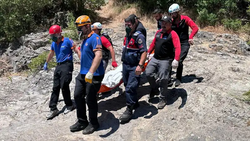 Kayalıkların Arasında Sır Ölüm: Gizemli Olayın Perde Arkası