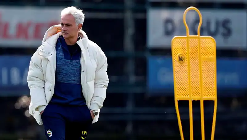 Mourinho'nun Takım Stratejisi: Bir Numara İle Zafere Giden Yol
