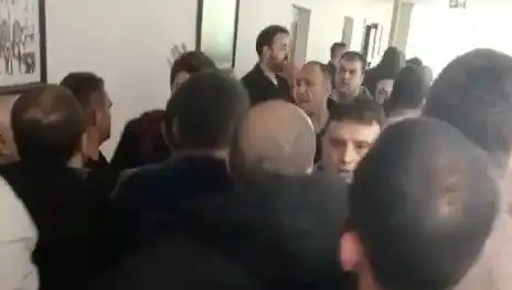 Karamürsel Belediyesi’nde İhale Kavgası Büyüyor: Gerçekler Ne?