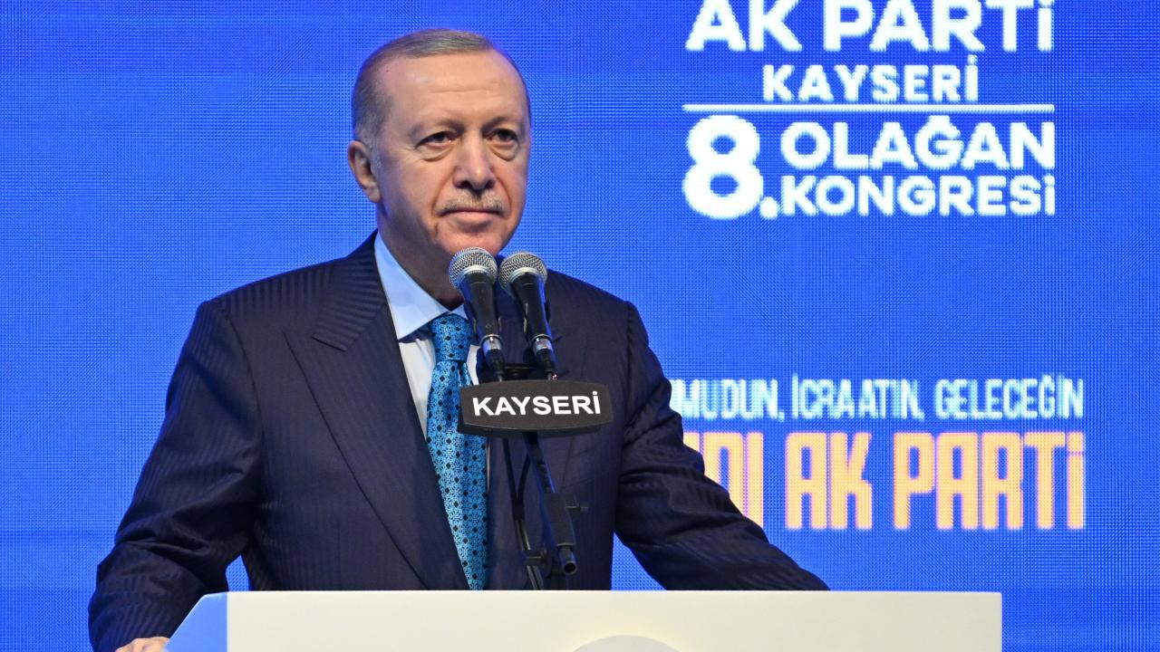 Cumhurbaşkanı Erdoğan: YPG terör örgütüyle mücadele devam edecek