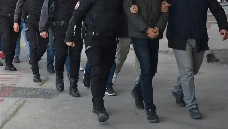 Kocaeli'de Fuhuş Operasyonunda Üç Şahıs Tutuklandı, Detaylar Şok Edici!