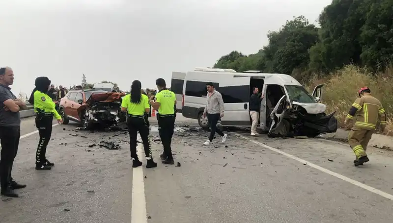 Trafik Kazası Sonrası Kafa Kafaya Çarpışma ve Kavgaya Dönüşen Olay