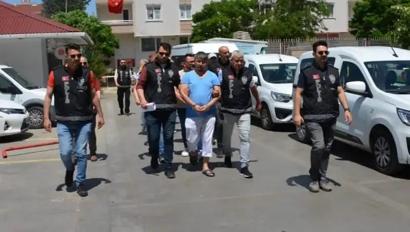 Lüleburgaz’da Fuhuş Operasyonu: 20 Gözaltı, 5 Tutuklama