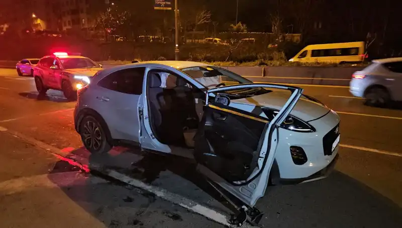 Bayrampaşa'da Zincirleme Kaza: 2 Can Gitti, 4 Kişi Yaralandı!