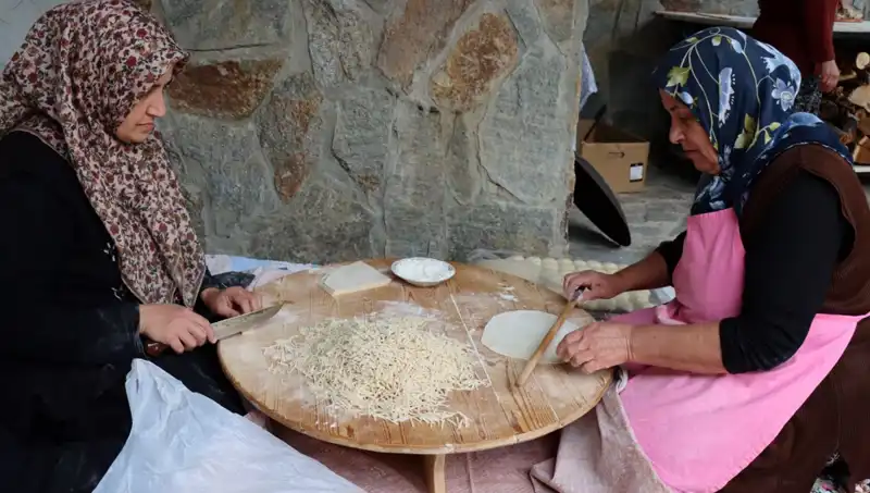 Pekmezden Geçim Kaynağı: Gelenekten Geleceğe Uzanan Bir Hikaye