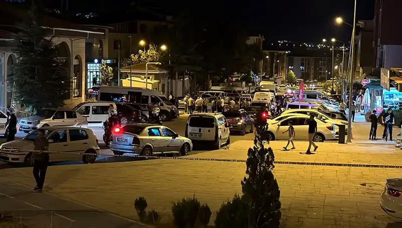 İki Aile Arasında Sözlü Tartışma Kavgaya Dönüştü: 3 Yaralı