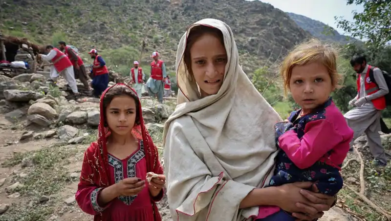 Afganistan'da Uykuda Yakalanan Deprem: 2000'den Fazla Can Kaybı