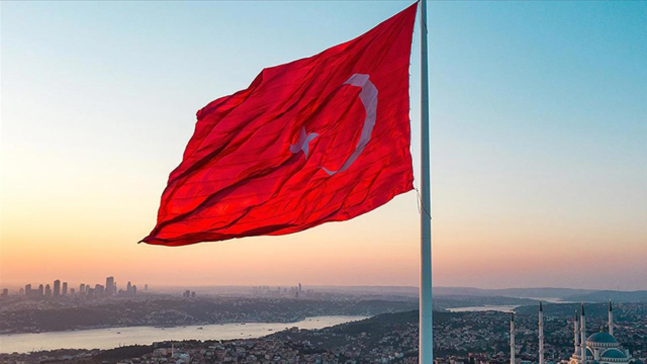 Türkiye, Yatırımlar İçin Stratejik Bir Bağlantı Noktası Haline Geliyor