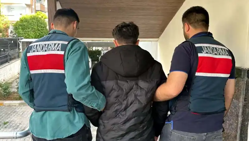 4 İlde Yüzlerce Kişiyi Dolandıran Çeteye Dev Operasyon: 35 Tutuklama