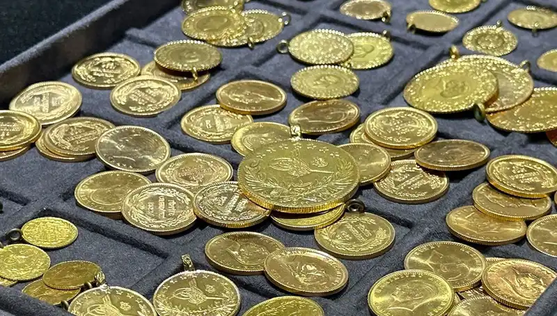 Altın Fiyatları Hafta Sonu Ne Durumda? Yükseliş mi Düşüş mü Bekleniyor?