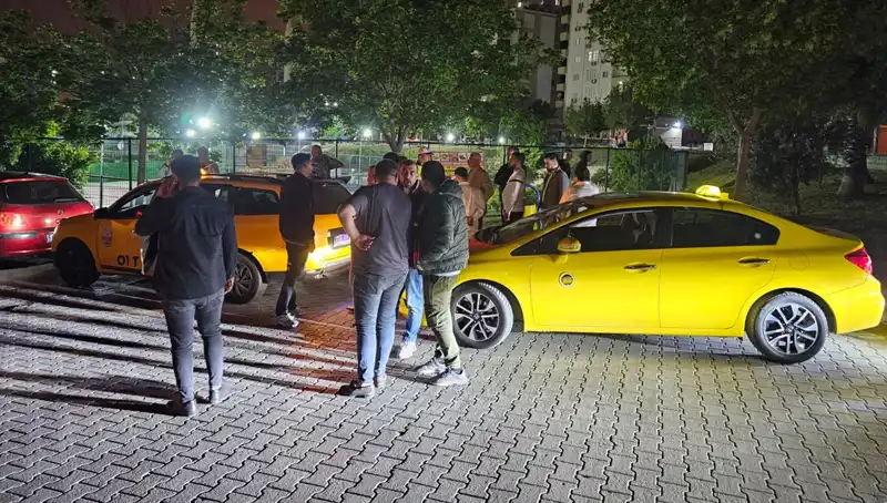 Adana'da Korsan Taksi Krizi: Taksiciye Şok Dayak Olayı!