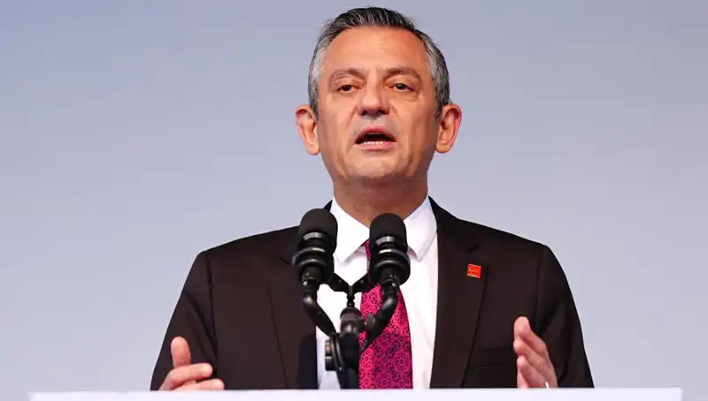 Özel’den Komutanların Dava Kararına Sert Tepki: İddialar ve Sonuçlar