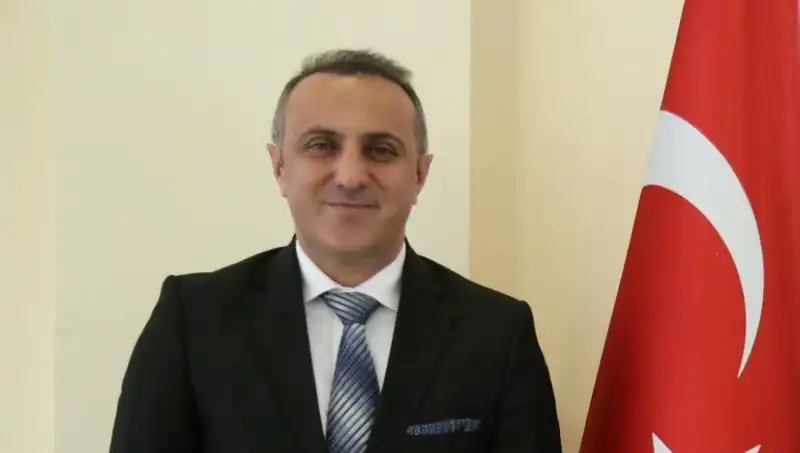 Gümüşhane Üniversitesi'nin Yeni Rektörü: Prof. Dr. Oktay Yıldız Hakkında Bilmeniz Gerekenler
