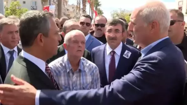 Özgür Özel ile Numan Kurtulmuş Eygi'nin Cenazesinde Tartıştı