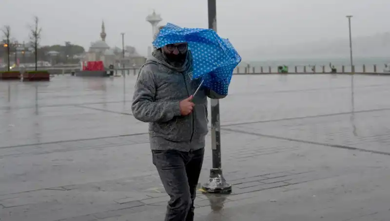 Meteoroloji'den Fırtına Uyarısı: 14 İl Sari Koda Girdi!