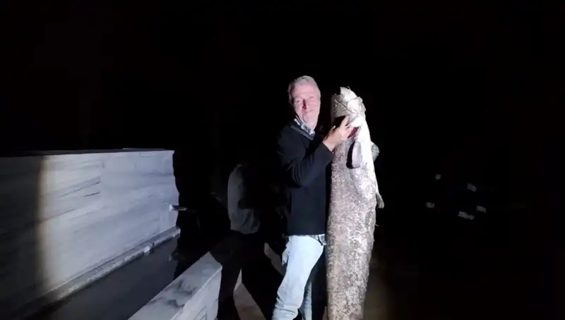Barajda Oltasına Takılan 40 Kilo Ağırlığında Dev Balık Şaşkınlık Yarattı