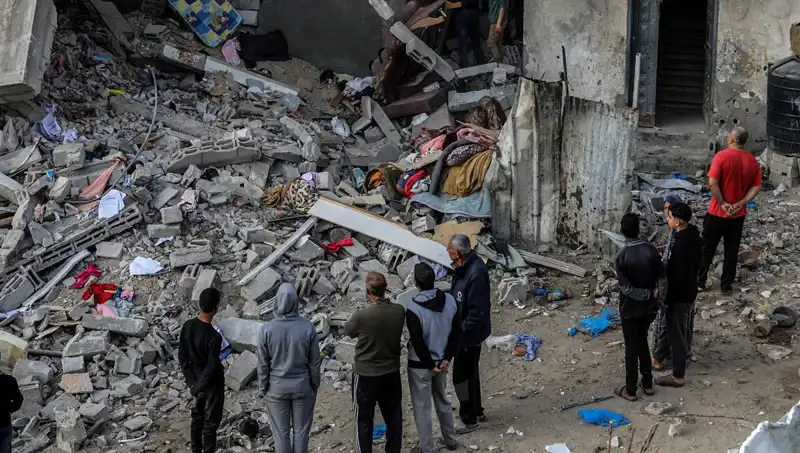 Gazze'de Saldırılar: 13 Filistinli Hayatını Kaybetti, Bölge Üzerinde Gölge Düşüyor