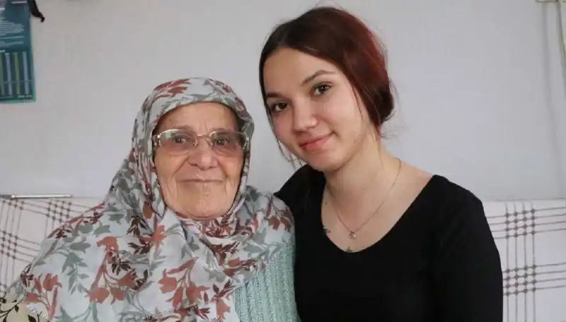 Anneanne Terliği, Mahkeme Kararıyla Silah Sayıldı: Şok Edici Ceza!