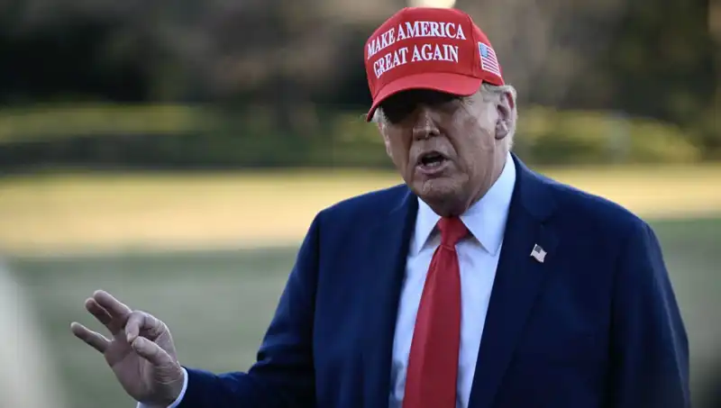 Trump, Ukrayna Krizi ile İlgili Kendini Övdü: "Savaştan Korudum"
