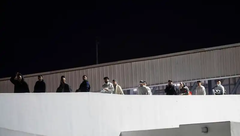 Düzensiz Göçmen Operasyonu: İki İlde Yakalananlar Dikkat Çekti