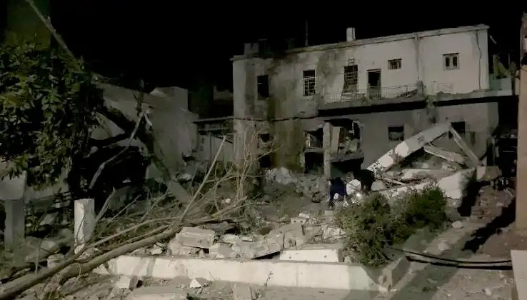 İsrail Saldırıları Devam Ediyor: Acil Servis Hastaneyi Yıkıma Uğrattı