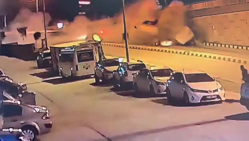 Freni Patlayan Arazözün Feci Kazası: Mahallede Haftalarca Konuşulacak bir Olay