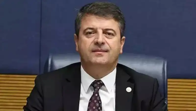 Adıyaman Belediye Başkanı Abdurrahman Tutdere Görevine Dönüyor, Neler Olacak?