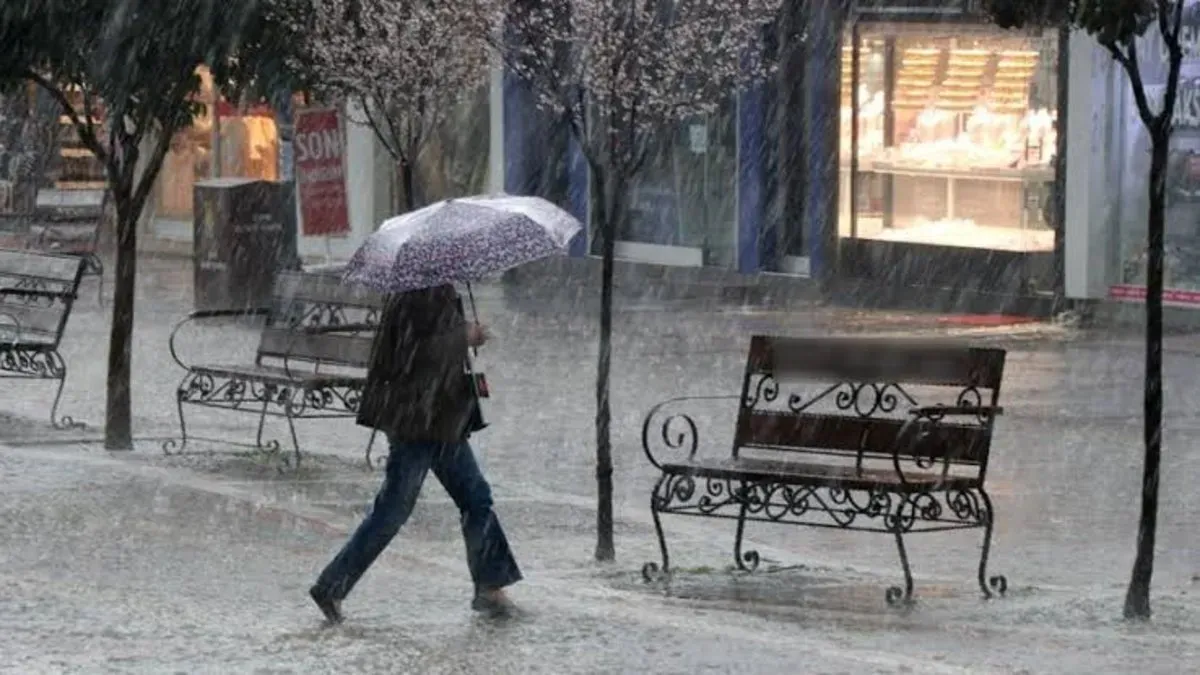 Meteoroloji Uyardı: Buzlanma ve Don Bekleniyor, İstanbul’a Kar Yağışı Yolda!