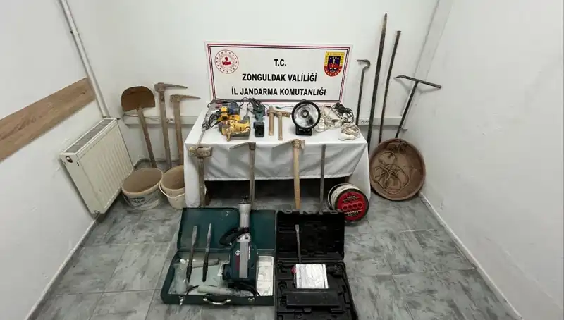 Çaycuma’da Kaçak Kazı Operasyonu: 5 Kişi Yakalandı!