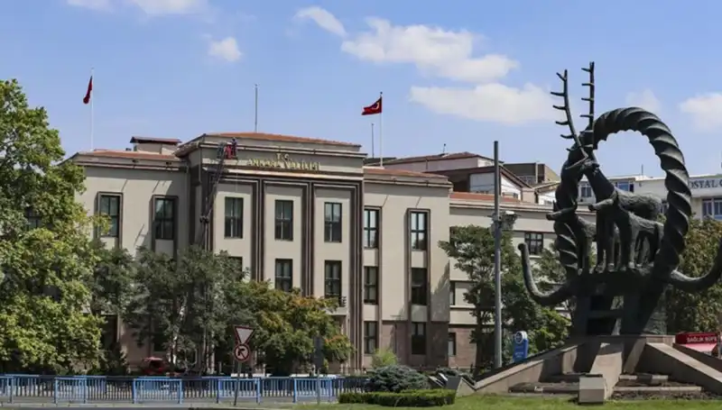 Ankara Valiliği, 12/12 Çalışma Sistemi ile Yeni Döneme Geçiş Yaptı