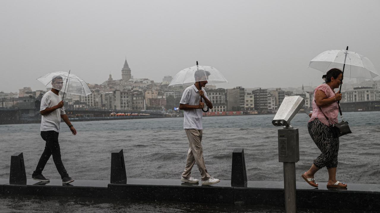 İstanbul’a Sağanak Uyarısı: Yağışlar Şehri Etkisi Altına Alacak