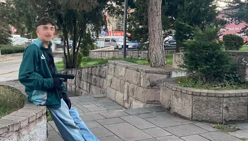 Yol Verme Kavgasında Kan Aktı: Üç Kardeş ve Babaları Gözaltında