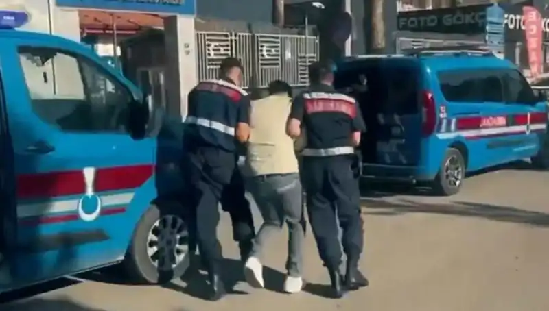 10 İlde Büyük Operasyon: 5 Suç Örgütüne İki Aşamalı Darbe