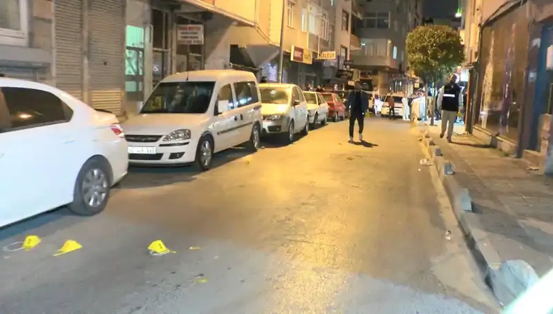 İstanbul'da Motosikletli Saldırı: Bir Can Gitti, Bir Hayat Tehlikede