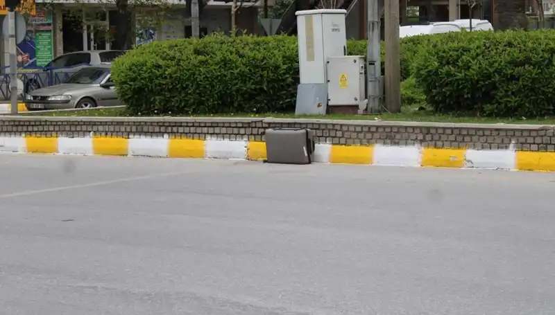 Minibüsten Düşen Valiz, Ekipleri Harekete Geçiren Gizemli Olay!