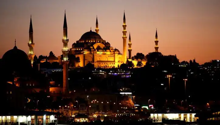 2025 Ramazan İmsakiyesi: İstanbul, Ankara ve İzmir'de İftar Vakitleri