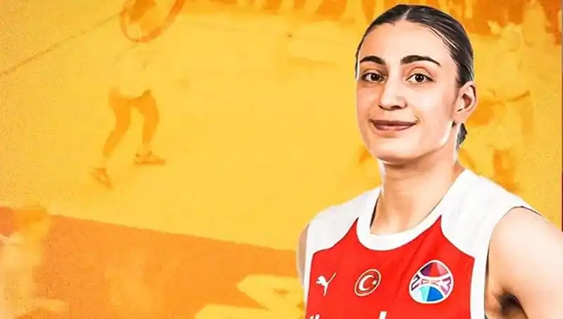 Galatasaray'dan Şok Gelişme: 3 Yıldız ile Sözleşme Uzatıldı!