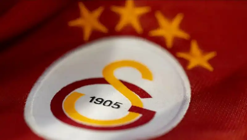 Galatasaray'dan Hakem Kararına Sert Tepki: Puanlar Savaşında Yeni Bir Gelişme