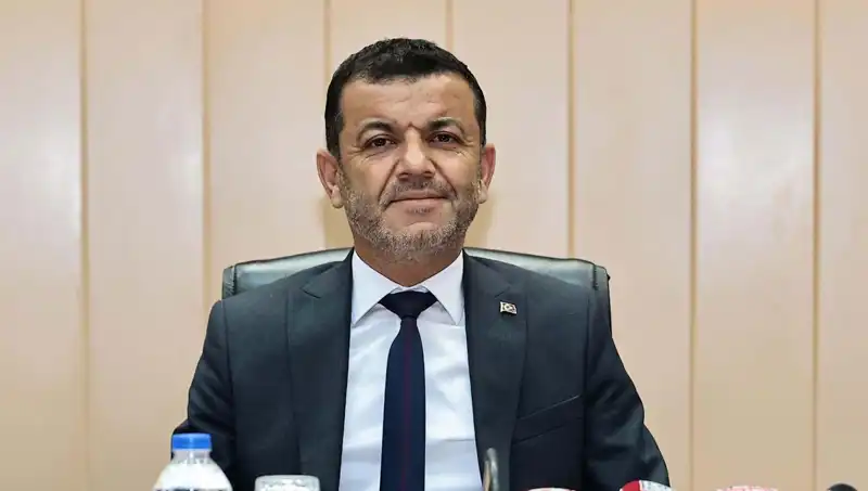 Bülent Nuri Çavuşoğlu: CHP Kurultayı'nın Gizli Kahramanı Kimdir?