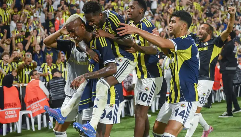 Fenerbahçe'nin Gelir Rüzgarı: Turizm ile Kasa Dolduruyor