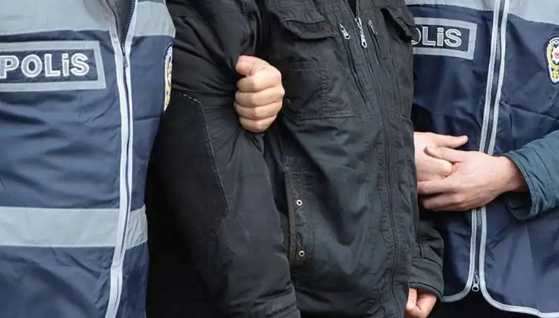 Bursa’da Kaçak Sigara Üreten 4 Şüpheli Gözaltına Alındı!