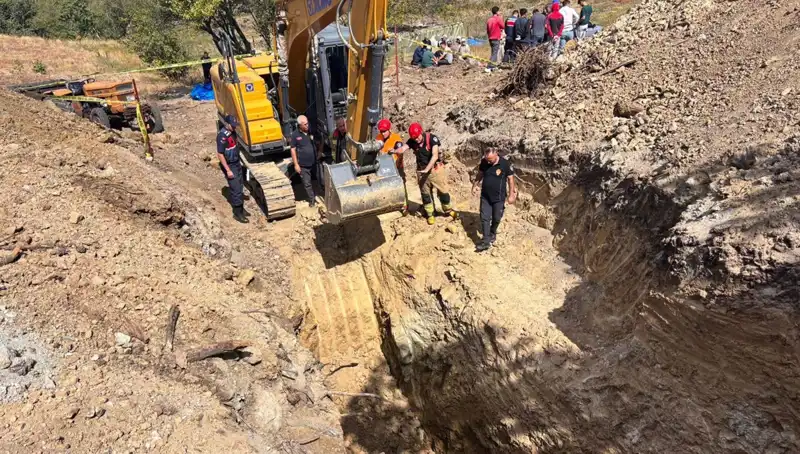 Manisa’da Havuz Kazısında Toprak Kayması: İki Can Hayatını Kaybetti