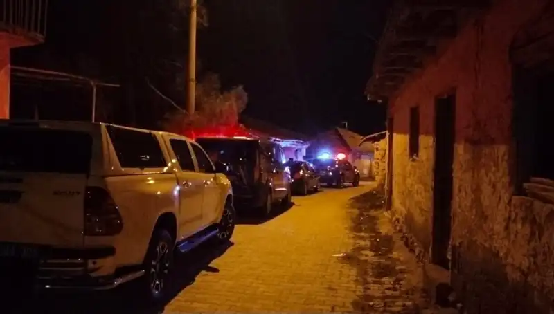 Korkunç Olay: Genç Adam Babasını Taşla Öldürdü
