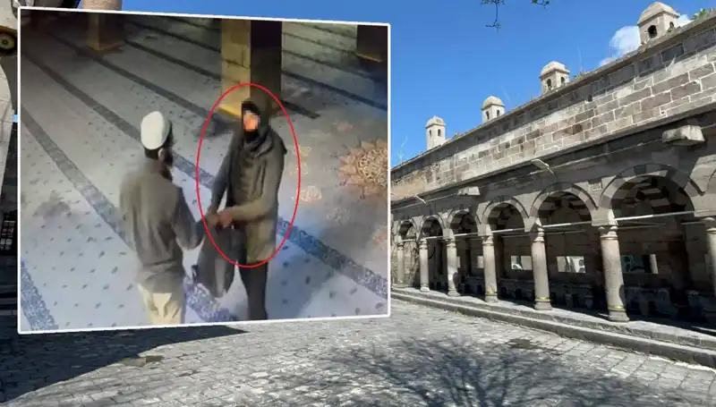 Tarihi Caminin Hırsızlık Girişimi: Çelik Kasadaki Paraları Çalmaya Kalkıştılar